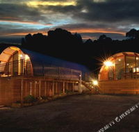 Bruny Island Accommodation 43 Degrees Beachside Studio Spa Apartments 1 - Kawana Tourism