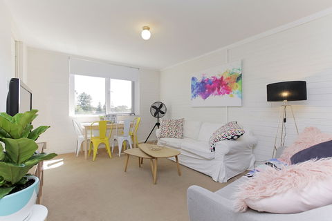 Seabreeze - Kawana Tourism 6