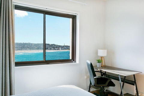 Ultimate Bondi Escape - Kawana Tourism 2