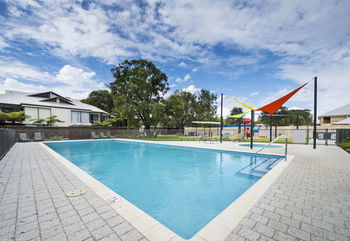 Forte Capeview Apartments - Kawana Tourism 0