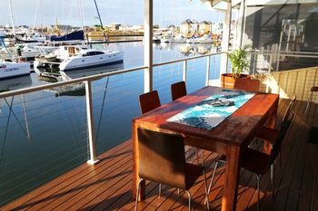 Waters Edge - Kawana Tourism 0