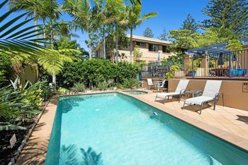 Mermaid By The Sea - Kawana Tourism 0