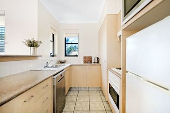 Mermaid By The Sea - Kawana Tourism 2