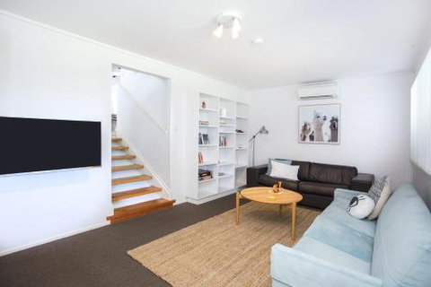 THE PARKVIEW At MOLLYMOOK - Kawana Tourism 3