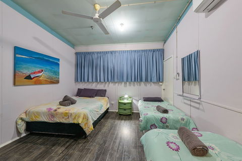 Getaway Villas Unit 38 10 - Kawana Tourism 5