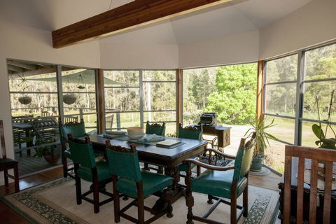 Crescent Head Farm - Kawana Tourism 3