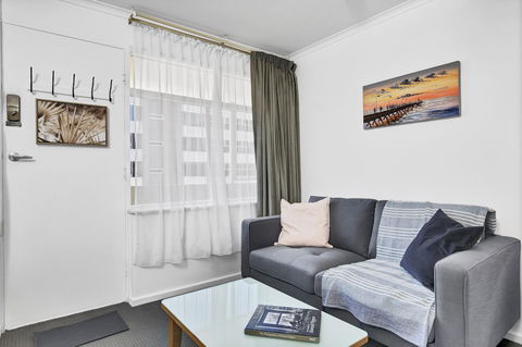 Bayscape Studio Glenelg - Kawana Tourism 6