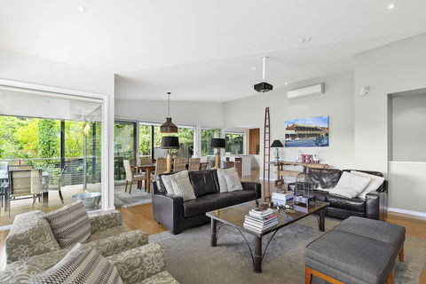 Bilsons Landing East - Kawana Tourism 1