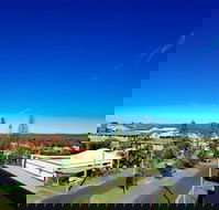 Seaspray Apartments - Kawana Tourism