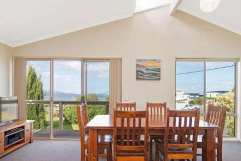Valkei - Kawana Tourism 3