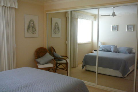 The Mitchells Waterfront Bed & Breakfast - Kawana Tourism 1