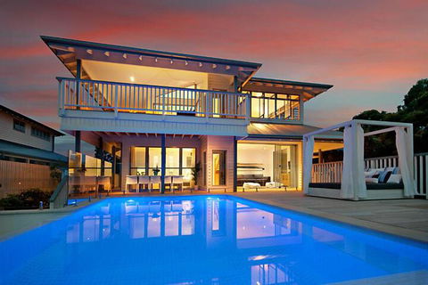 Vantage Over Byron - Kawana Tourism 5