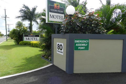 Golden Palms Motor Inn - Kawana Tourism 6