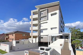 P A Apartments - Kawana Tourism 0