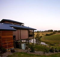 Oceanview Estate Vineyard Cottages - Kawana Tourism