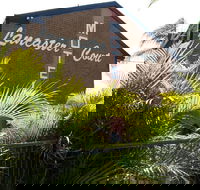 Lancaster Court Motel - Kawana Tourism