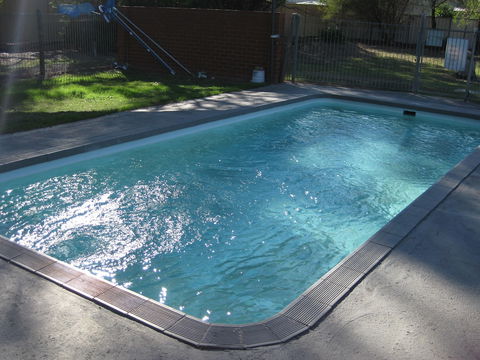 Rose City Motor Inn - Kawana Tourism 4