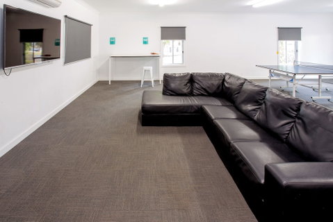 Eureka Stockade Holiday Park - Kawana Tourism 1