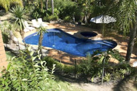 Crystal Fountain Motel Albury - Kawana Tourism 0