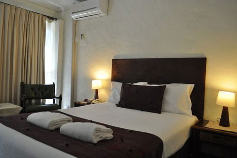 Albury Burvale Motor Inn - Kawana Tourism 3