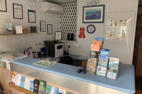 Rainbow Getaway Holiday Apartments - Kawana Tourism 6