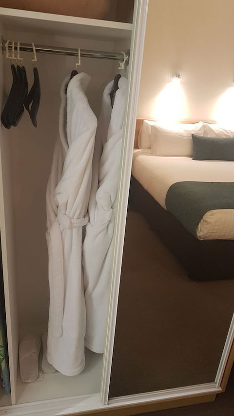 Coal Valley Motor Inn, Morwell - Kawana Tourism 4