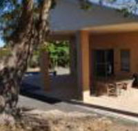 Lambert Estate Retreat - Kawana Tourism