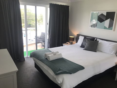 Fairways Golf & Beach Retreat - Kawana Tourism 2