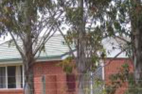 Quamby Pines Chalet - Kawana Tourism 0