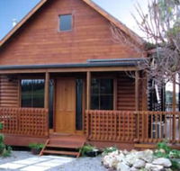 3 Divas Accommodation - Kawana Tourism