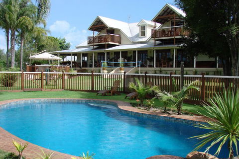 Clarence River Bed & Breakfast - Kawana Tourism 2