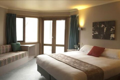 Hotel High Plains - Kawana Tourism 3