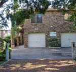 Peaceful Palms B  B - Kawana Tourism