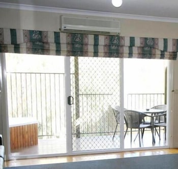 Bridges On Meninya Motel & Apartments - Kawana Tourism 4