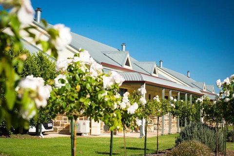 Barossa Vineyard Cottages - Kawana Tourism 3
