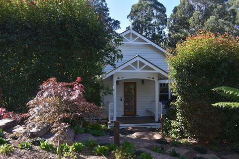 Gatehouse Cottage At Merrow Cottages - Mt Dandenong - Kawana Tourism 1