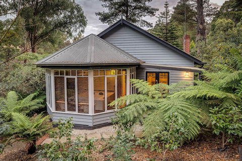 Gatehouse Cottage At Merrow Cottages - Mt Dandenong - Kawana Tourism 2