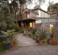 Crayfish Creek Van  Cabin Park - Kawana Tourism