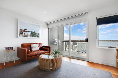 5 Knots Metung - Kawana Tourism 4