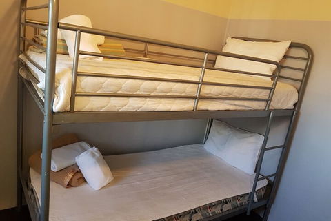 El Lago Waters Tourist Park - Kawana Tourism 5