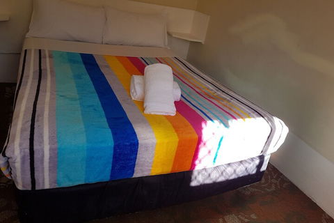 El Lago Waters Tourist Park - Kawana Tourism 6