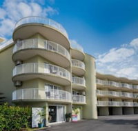 Cabarita Lake Apartments - Kawana Tourism