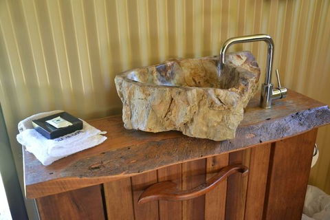 Silk Pavilions Glamping - Kawana Tourism 6