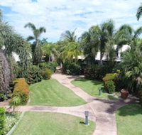 Cocos Beach Bungalows - Kawana Tourism