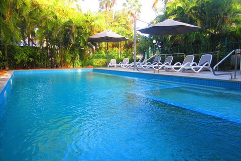 Cocos Beach Bungalows - Kawana Tourism 3