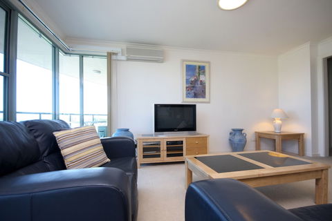 Sails Luxury Apartments, Forster - Kawana Tourism 4