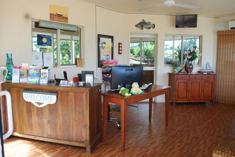 Rainforest Motel - Kawana Tourism 2