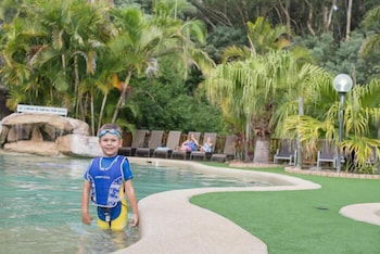 The Palms At Avoca - Kawana Tourism 0