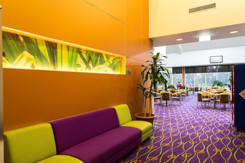 Thurgoona Country Club Resort - Kawana Tourism 2
