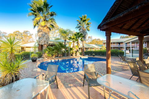 Thurgoona Country Club Resort - Kawana Tourism 1